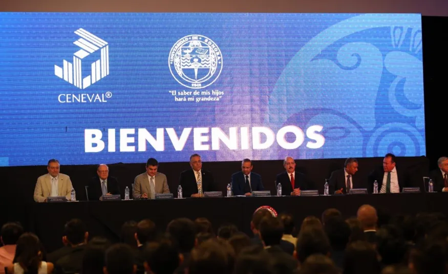 La Red de Universidades Anáhuac cuenta con 70 alumnos galardonados con el premio a la excelencia EGEL del Ceneval
