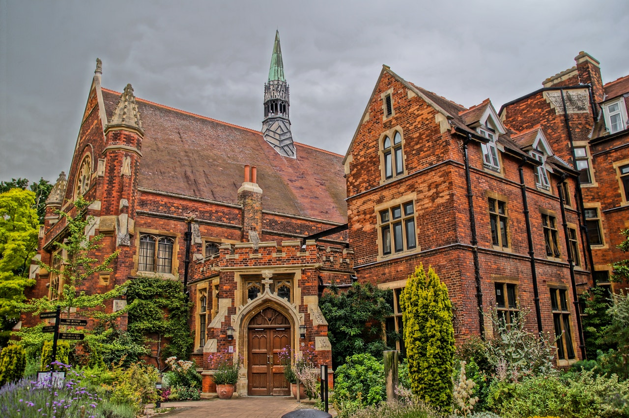 Las 8 cosas que no debes dejar de hacer durante tu intercambio académico