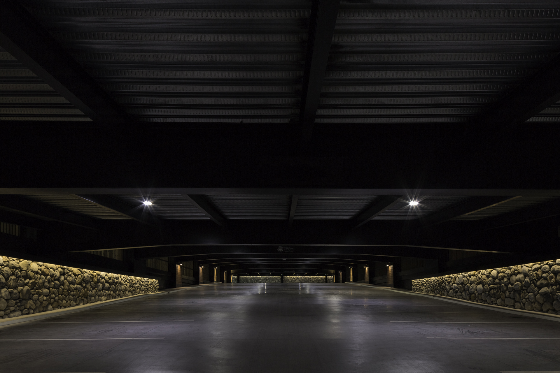 Pueblo Serena mezcla espacios abiertos, jardines y plazas para generar una atmósfera de serenidad.